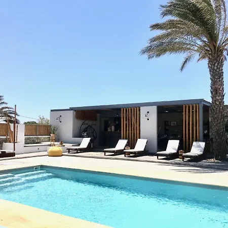 Апартаменты White And Grey Mykonos Town