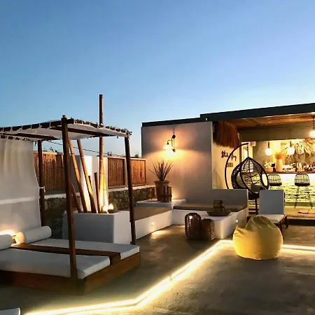 White And Grey * Mykonos Town