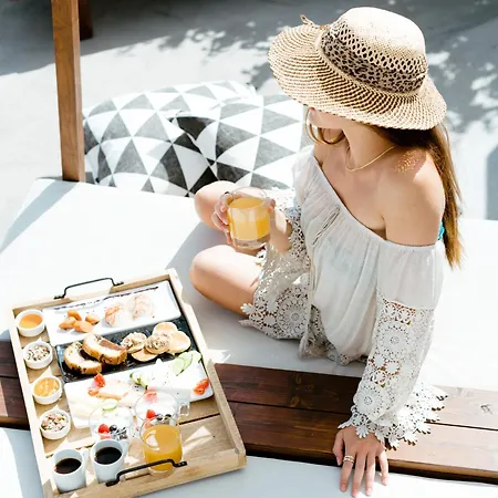 White And Grey Apartmán