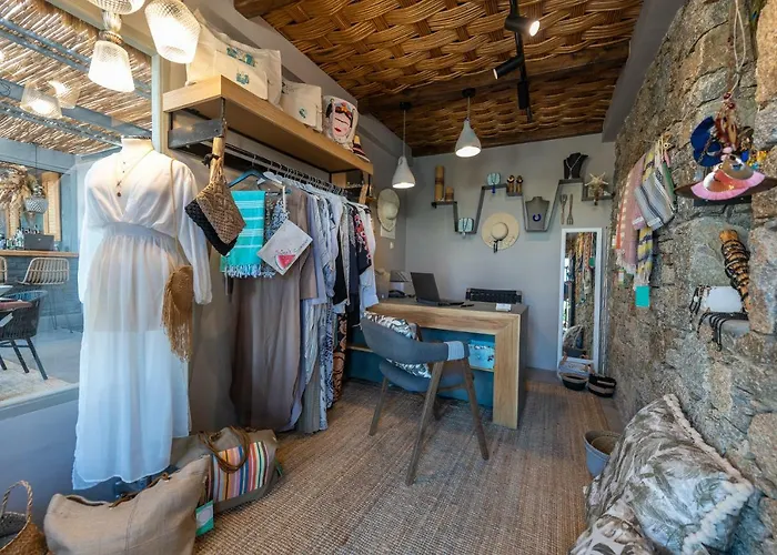 Appartement White And Grey